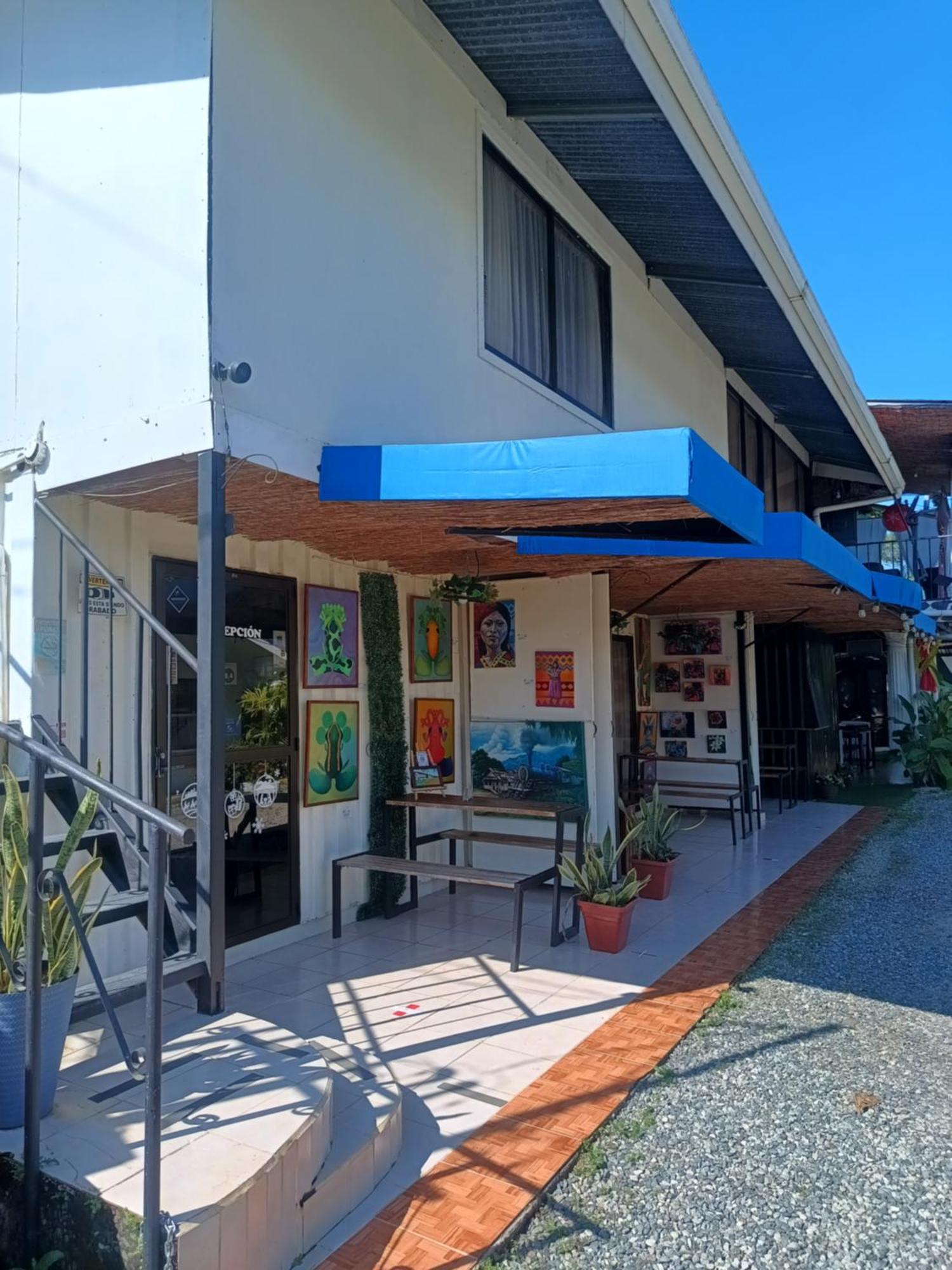 Hospedaje La Galerie Ciudad Cortés Exteriör bild